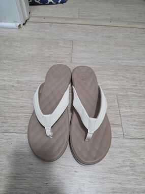 Reef Women's Taupe Footbed Sandals with Cream Straps